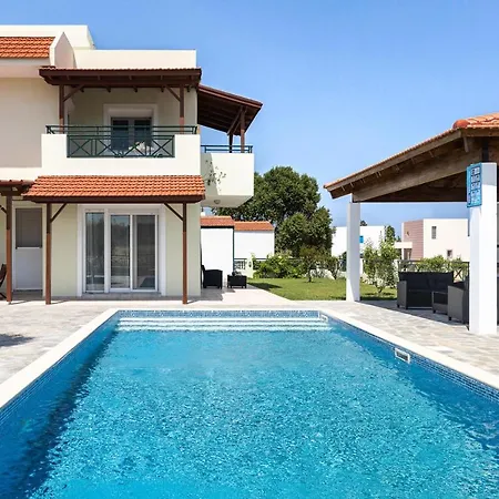 Hermione Villa